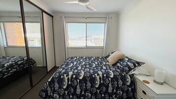 2 bedrooms