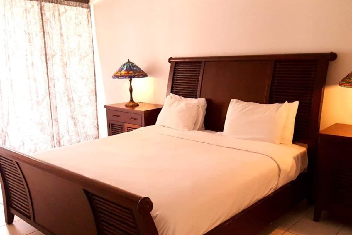 3 bedrooms, WiFi (free)