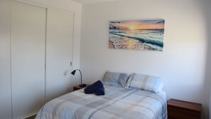 2 soverom og sengetøy