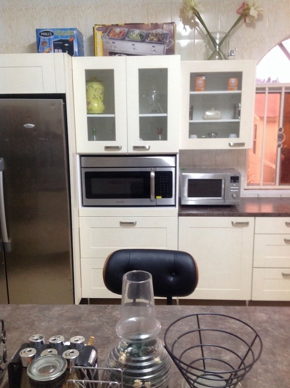 Villa, 3 Bedrooms | Private kitchen
