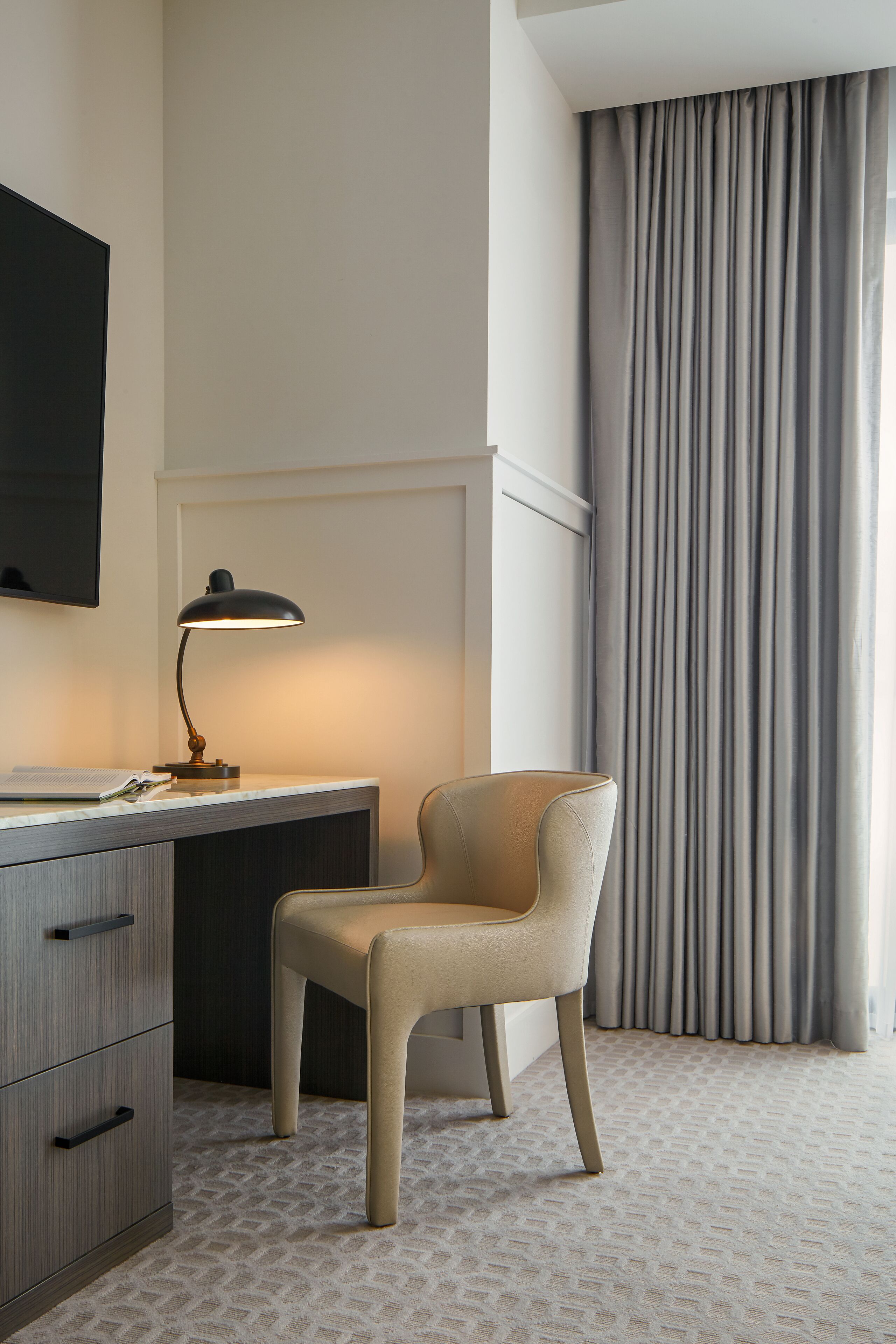 1 bedroom, egyptian cotton sheets, premium bedding, down duvets