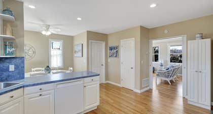Weekend and weekly rental across from Pier Village. This house has it all!