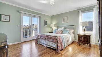 2 chambres, coffres-forts dans les chambres, fer et planche Ă repasser