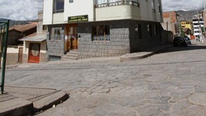 Front of property - evening/night - Cascada del Inka (Cusco)