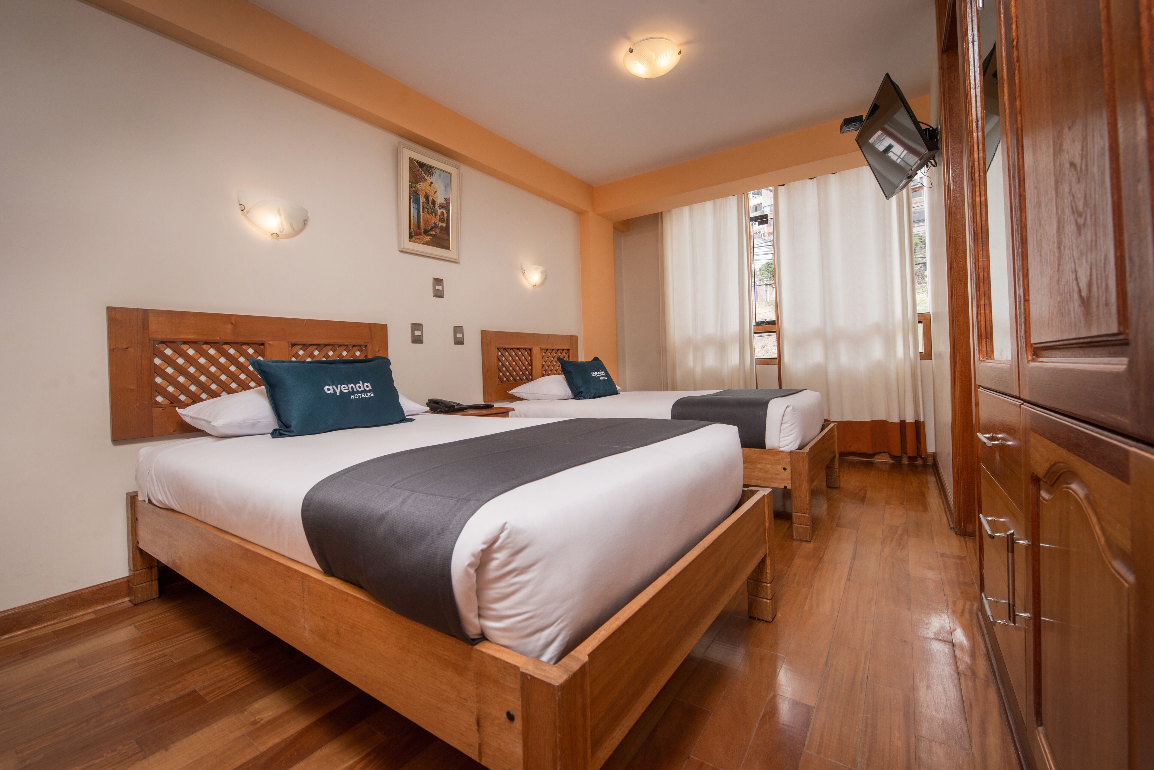 twin room | 4 bedrooms, hypo-allergenic bedding, in-room safe, desk