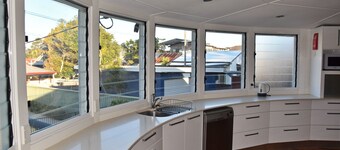 Wally's Folly - walk to the beach