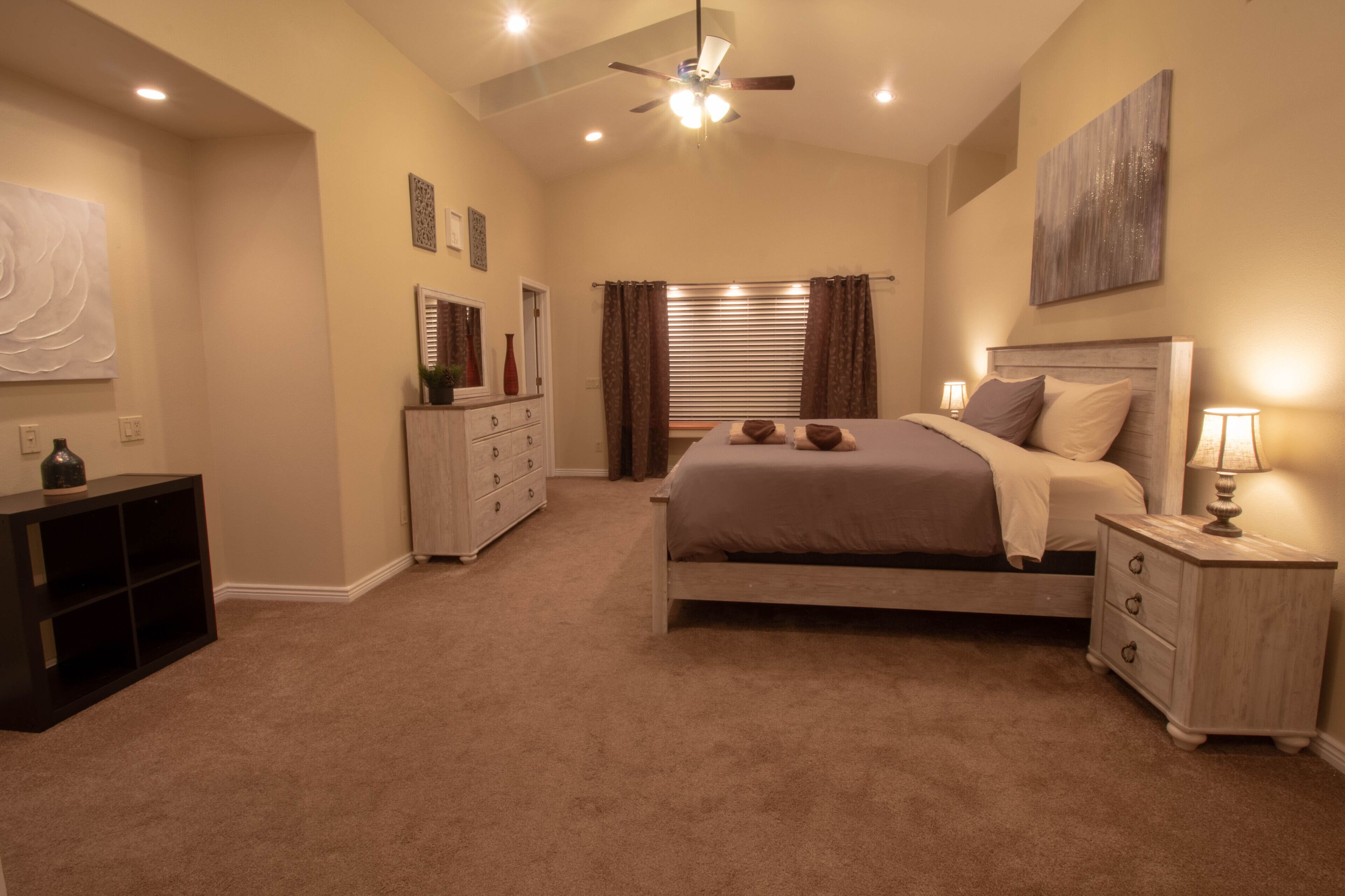 Dream Home with HOT TUB Backing Forest!