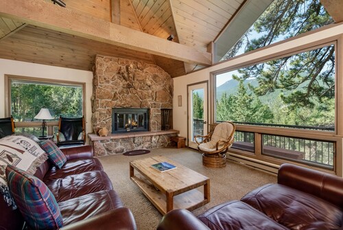 Adams Vacation At Windcliff 2 Bedroom Home by RedAwning