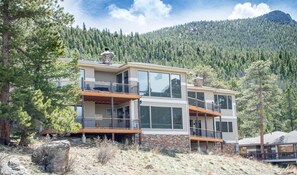 Condo, 3 Bedrooms | Exterior - Serenity Luxury Vacation At Windcliff 3 Bedroom Home by RedAwning (Estes Park)