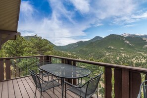 House, 3 Bedrooms | Balcony - Alleman North Vacation At Windcliff 3 Bedroom Home by RedAwning (Estes Park)