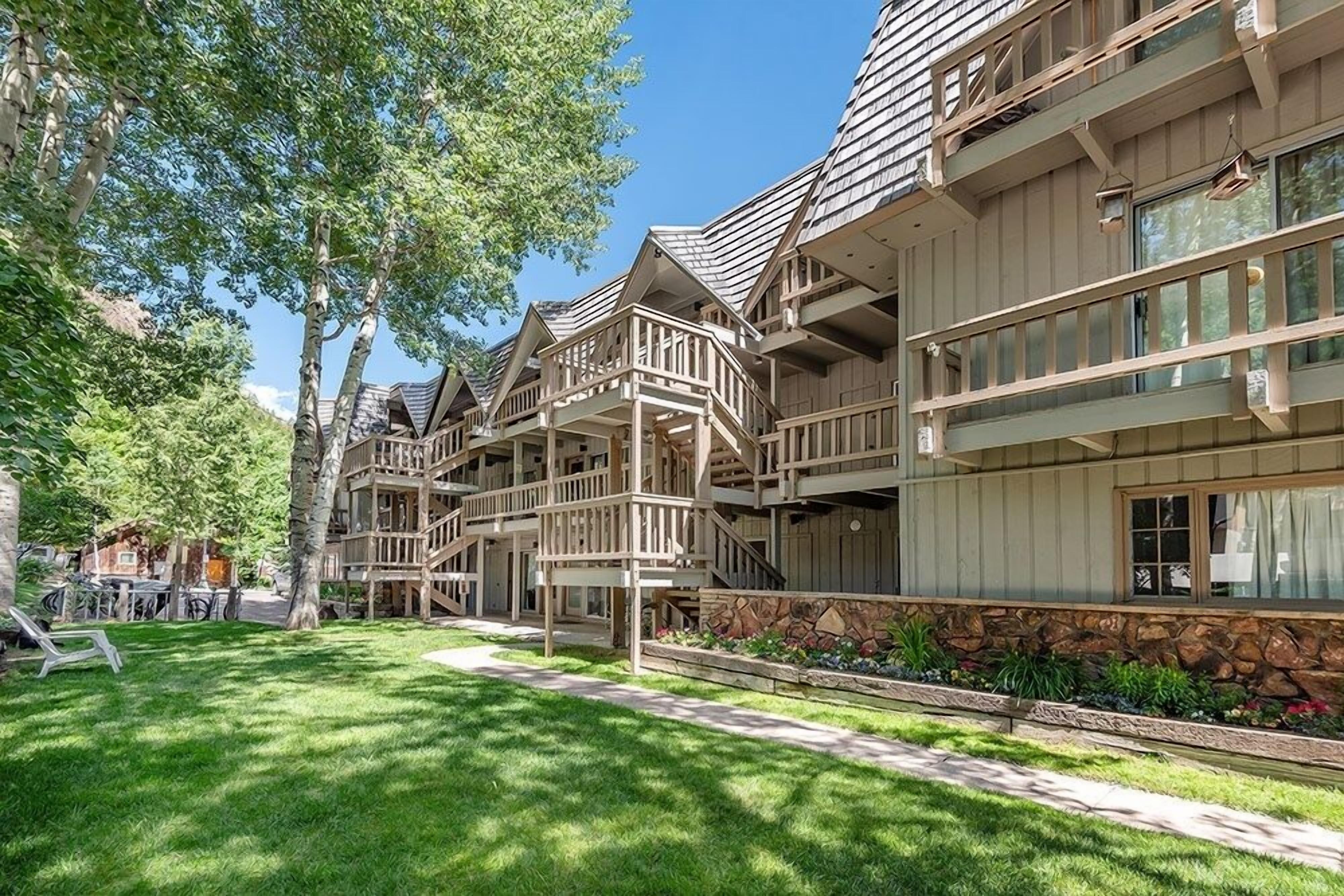 Condo, 1 quarto | Fachada