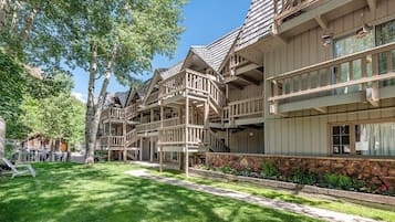 Condo, 1 Bedroom | Exterior