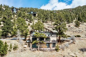 House, 3 Bedrooms | Exterior