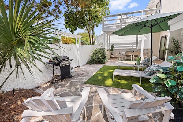 House, 4 Bedrooms | Outdoor dining - 418 Linkside Drive 4 Bedroom Home by RedAwning (Miramar Beach)