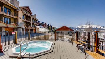 Kondominium, 5 kamar tidur | Kolam renang