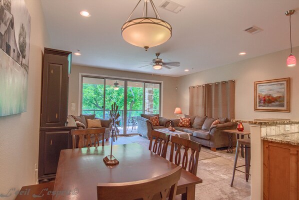 Appartement, 3 slaapkamers | Dineren