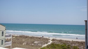 Unclassified image, 4 of 48, button - Spring Deal$! Ocean Views-golfers, Families, Groups+... Sleeps up to 22 in Beds! (North Myrtle Beach)