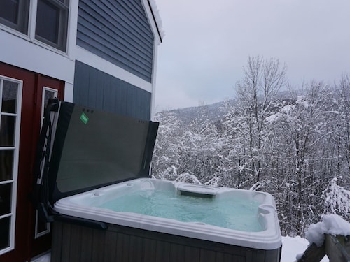 Secluded 6 Acre Property near Mountain Road