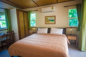 3 habitaciones, tabla de planchar con plancha y wifi gratis 