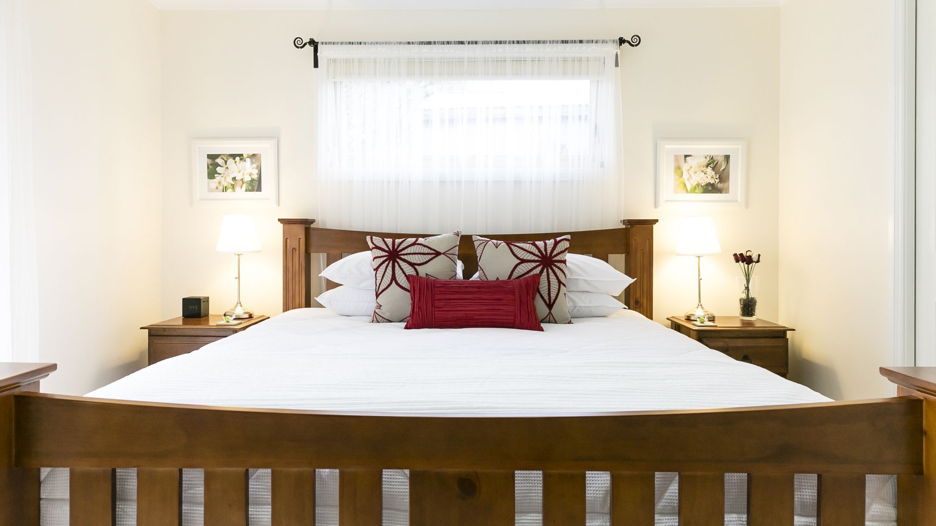 One Tree Bed and Breakfast: The Retreat