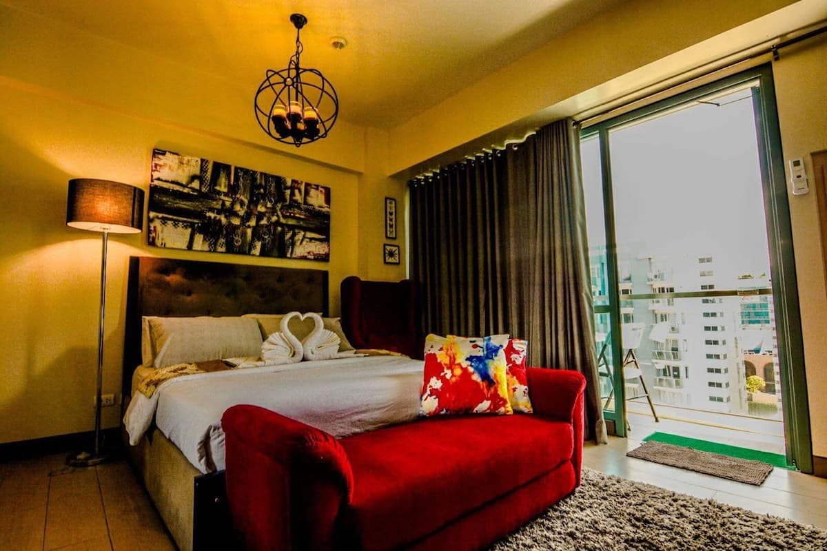 1 bedroom, free WiFi, bed sheets
