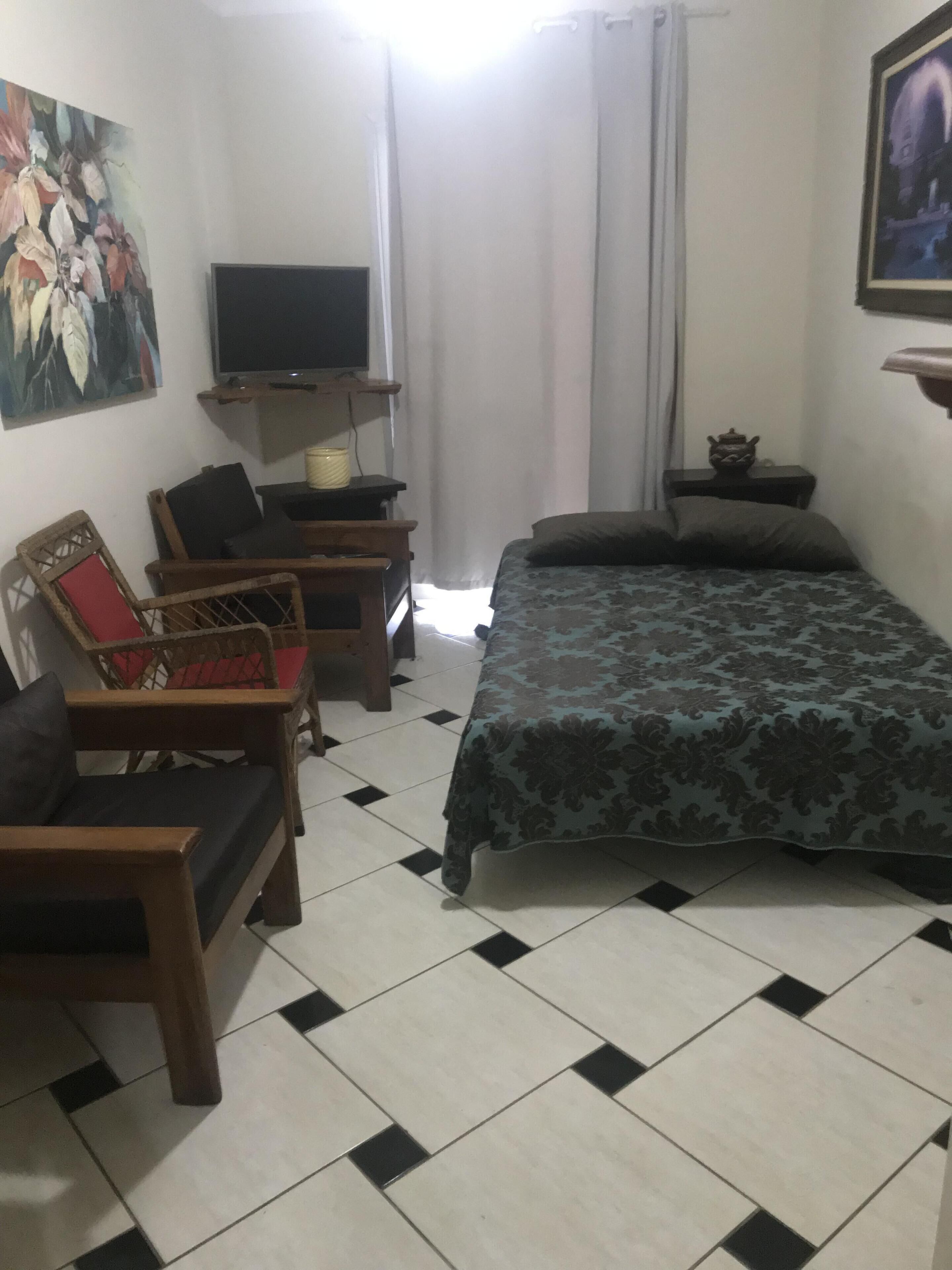 Three apartments 1 bedroom in Praia Grande 60m Beach.