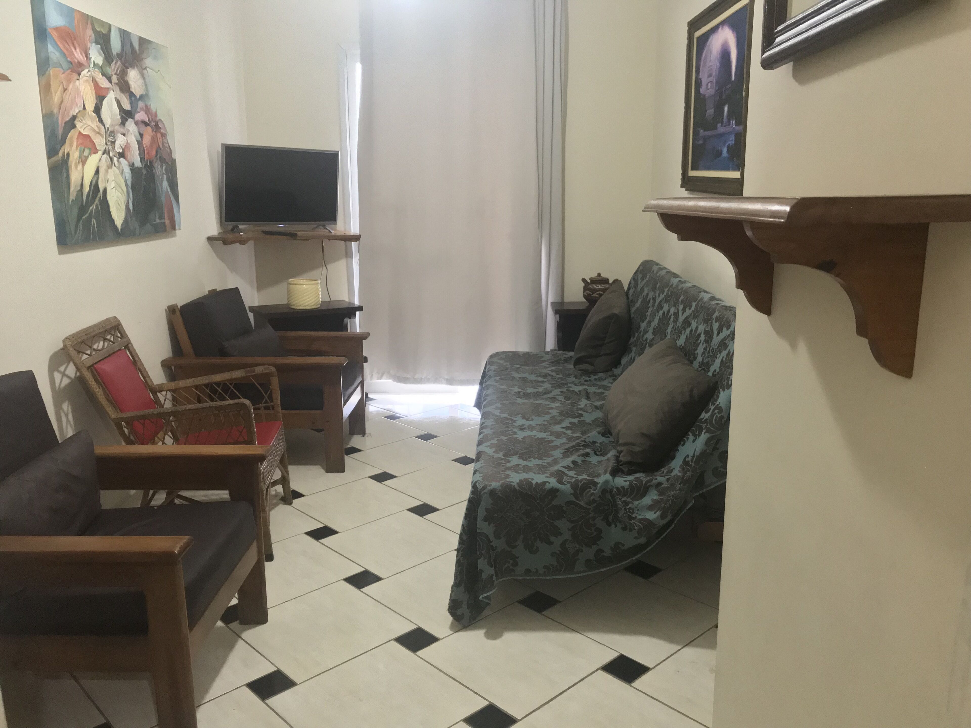 Three apartments 1 bedroom in Praia Grande 60m Beach.