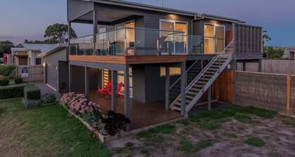 7 Boardwalk Lakeside in Cowes