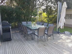 House, 4 Bedrooms | Terrace/patio