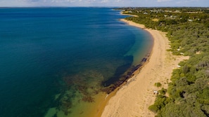 House, 5 Bedrooms (2 Tri-bunk, 2 Queen, 2 Single Trundle) | Beach/ocean view - 9 Boat Creek by the beach in Ventnor (Ventnor)