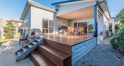 House on 37 Barramundi near Smiths