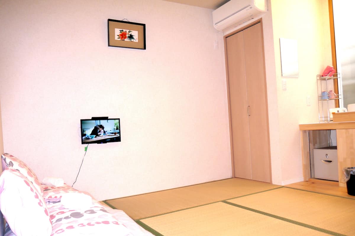 Triple Room with Private Bathroom | Free WiFi