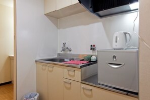 LCD TV - Guesthouse SAYURI 2 (Osaka)