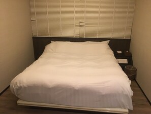 NL1 Executive Queen Room, Non Smoking | Free WiFi - N hotel (Chiba)