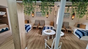 1 bedroom, iron/ironing board, free WiFi, bed sheets - Ap245 (Olhos de Água)