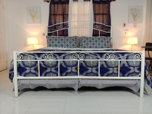 1 bedroom, iron/ironing board, free WiFi, bed sheets