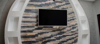 Georgina Gardens Hotel