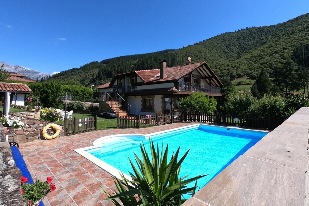 Rural apartment in the area of Picos de Europa