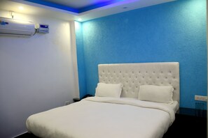 Super Deluxe Room | Rollaway beds, free WiFi