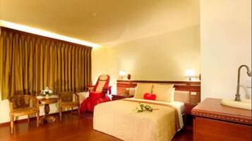 Double Room | Bilik Mandi | Pancuran mandi, kelengkapan dandanan diri percuma, pengering rambut