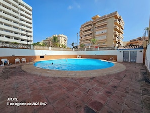 Outdoor pool - Beautifully furnished studio for vacation  (Fuengirola)