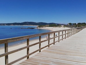 paseo y playa a 3 minutos de la vivienda vila ortigueira