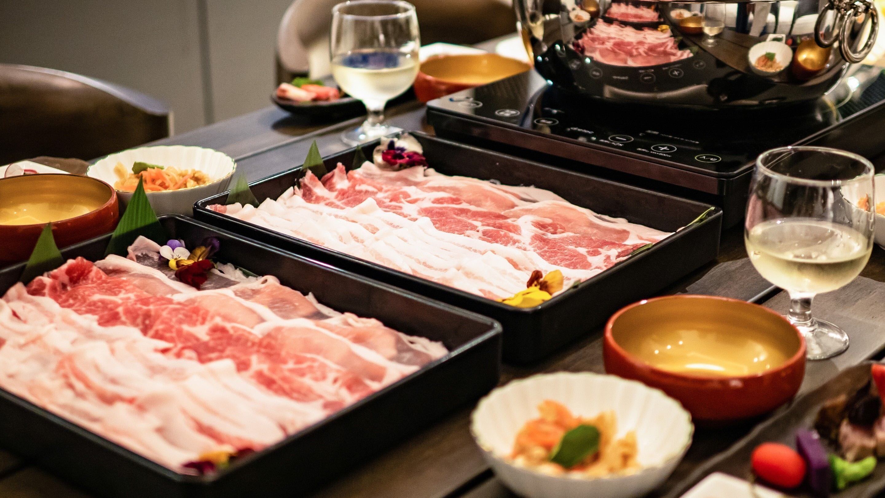 Vila luxo, para não fumantes, vista para o oceano (Terrace B, shabu shabu , 6PM-7:30PM) | Edredons de pluma, frigobar, cofres nos quartos