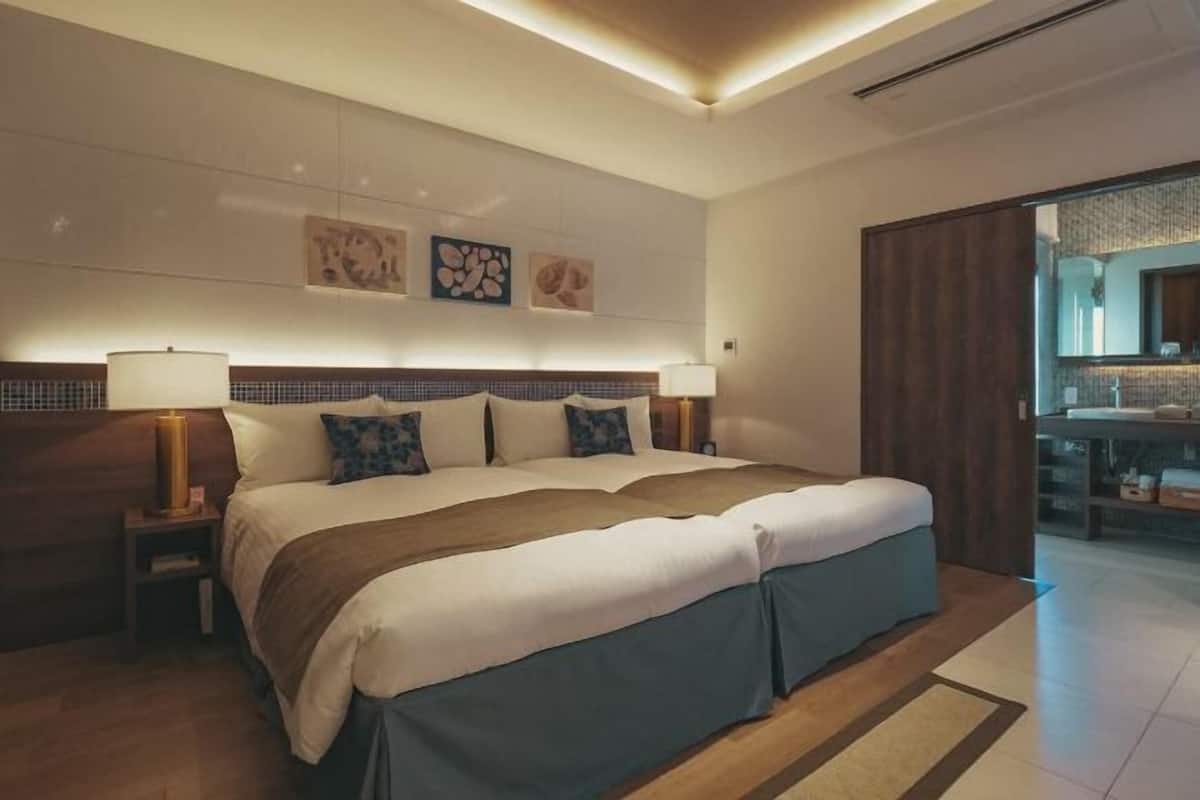 1 chambre, couette en duvet d'oie, minibar