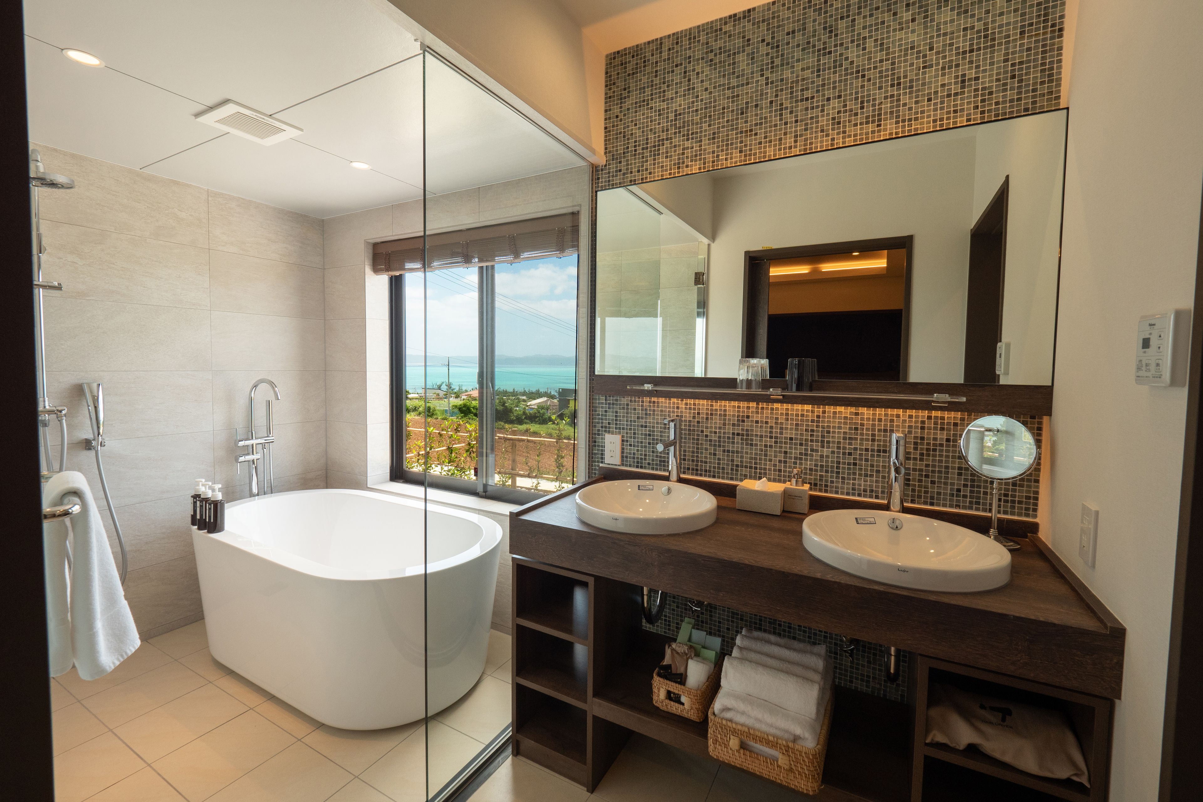 ocean view terrace deluxe a | bathroom | separate bathtub and shower, deep-soaking bathtub, free toiletries