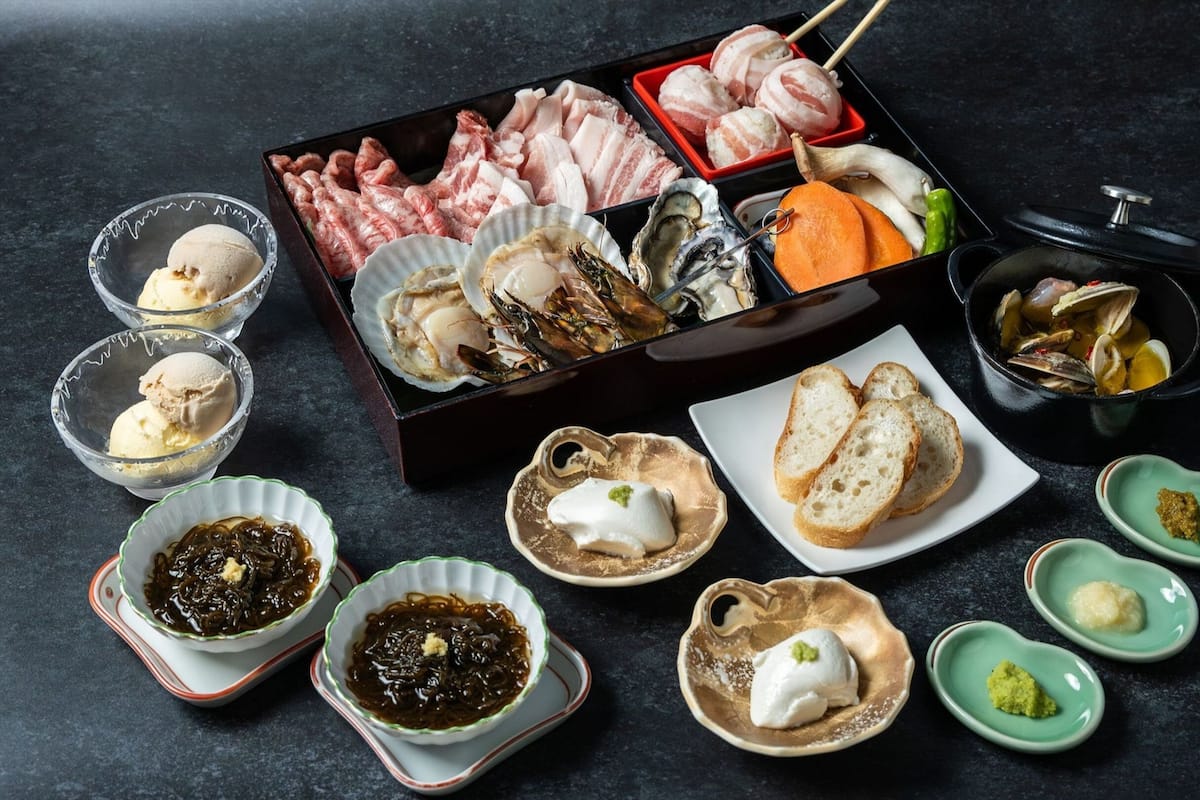 Ocean View Terrace Deluxe B (Half board) BBQ course, 18:00 ~ 19:30, Non Smoking | Down comforters, minibar, in-room safe, individually decorated