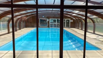 Innenpool, beheizter Pool