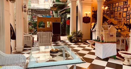 The Elgin Fairlawn Kolkata