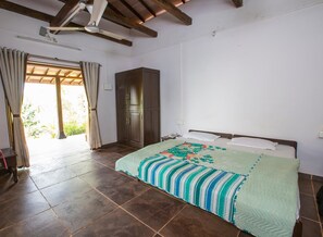 Blackout drapes, free rollaway beds, free WiFi, bed sheets