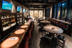 Bar (en la propiedad)